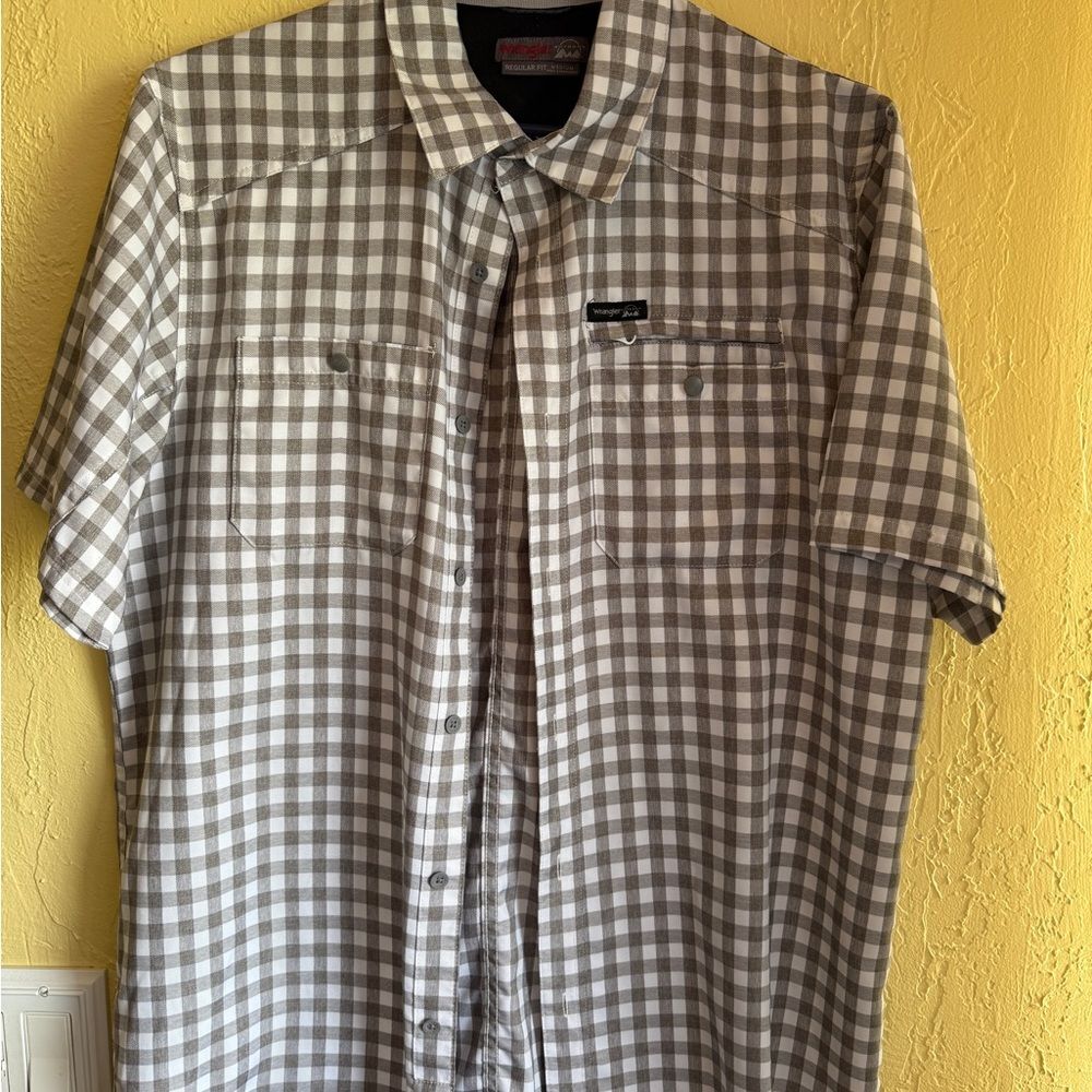 Wrangler Gray Casual Button Down Shirt